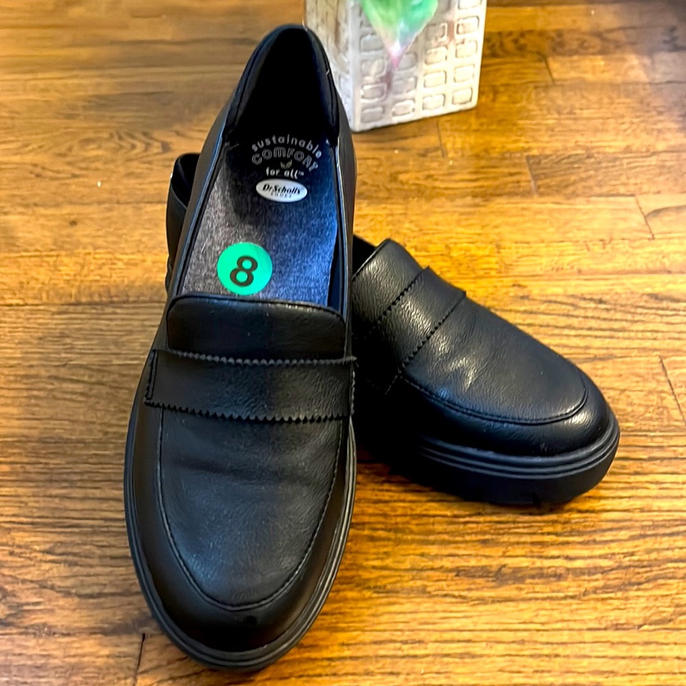 Dr Scholls, black moccasins